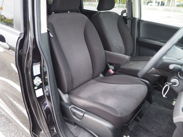 HONDA FREED 2010 Image 31