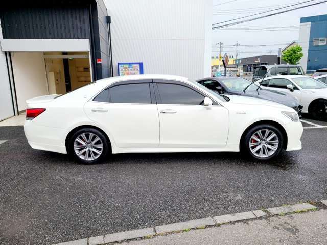 TOYOTA CROWN SEDAN HYBRID 2015 Image 31