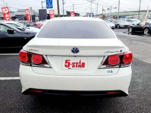 TOYOTA CROWN SEDAN HYBRID 2015 Image 31