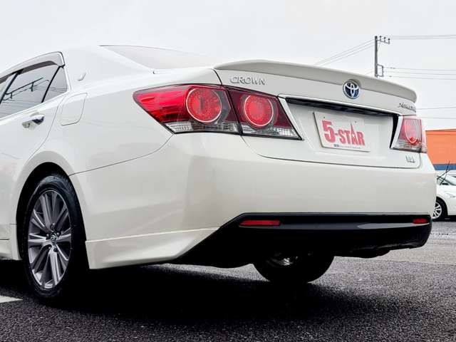 TOYOTA CROWN SEDAN HYBRID 2015 Image 31