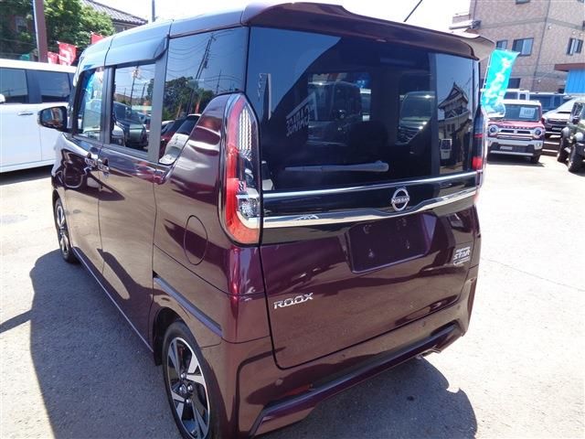 NISSAN ROOX 2023 Image 31