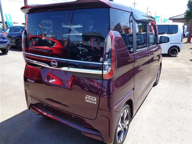 NISSAN ROOX 2023 Image 31