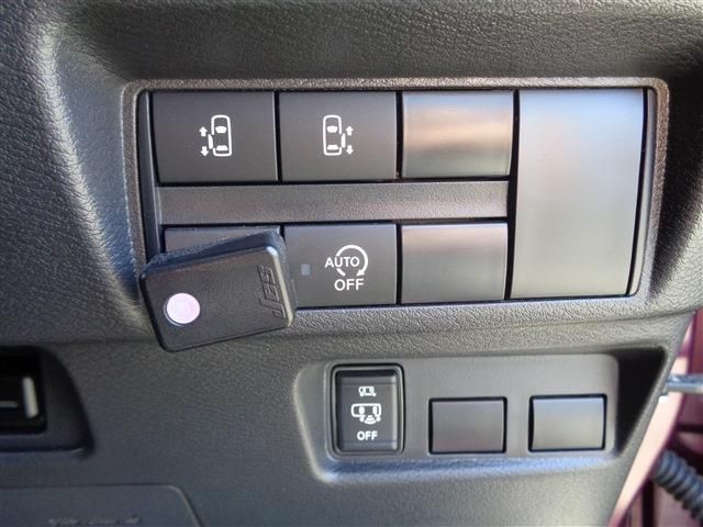 NISSAN ROOX 2023 Image 31