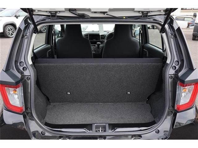 DAIHATSU MIRA E:S 4WD 2023 Image 31