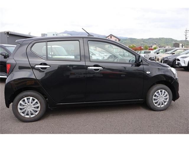DAIHATSU MIRA E:S 4WD 2023 Image 31