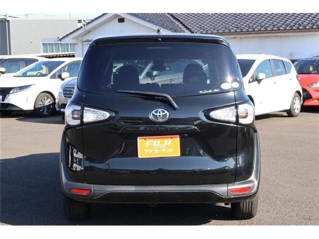 TOYOTA SIENTA 2018 Image 31