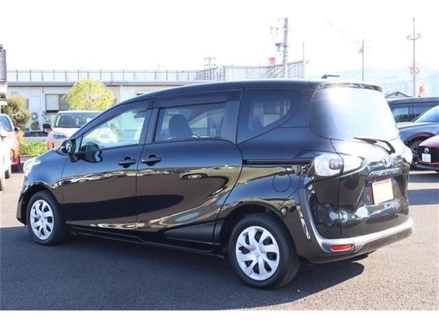 TOYOTA SIENTA 2018 Image 31