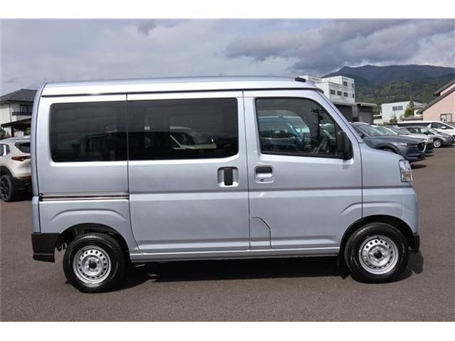 DAIHATSU HIJET CARGO 4WD 2024 Image 31