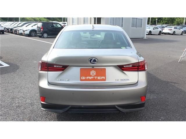 TOYOTA LEXUS IS300H 2014 Image 31