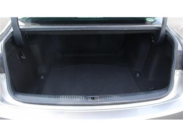 TOYOTA LEXUS IS300H 2014 Image 31