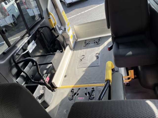 TOYOTA REGIUSACE VAN 1.25T 2012 Image 31