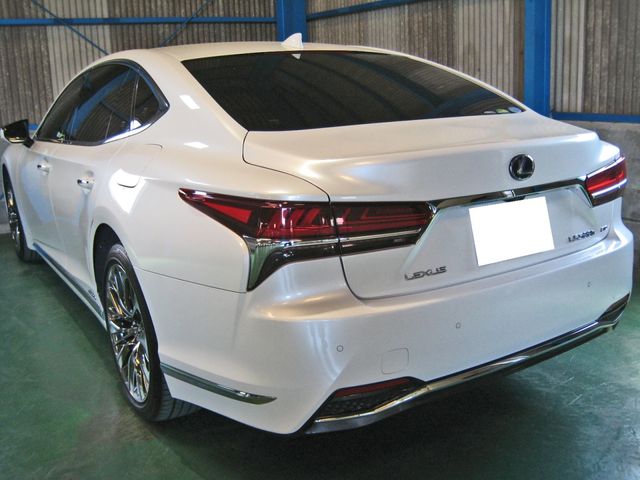 TOYOTA LEXUS LS500H 4WD 2017 Image 31
