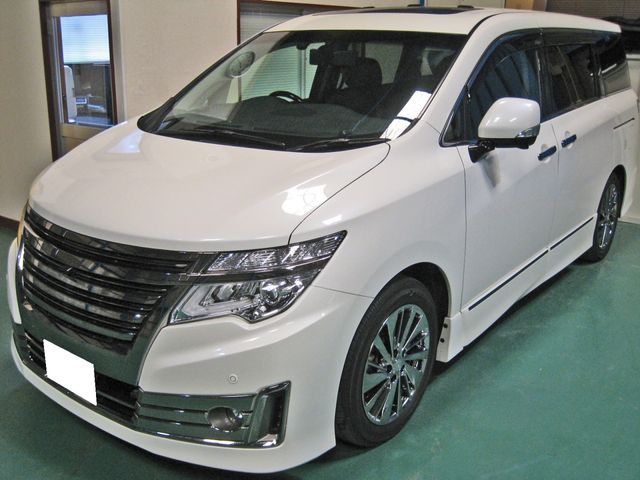NISSAN ELGRAND  4WD 2016 Image 31