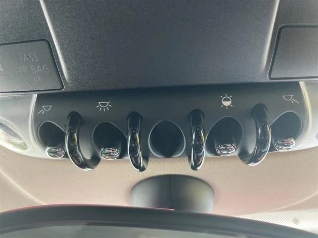 BMW MINI COOPER CROS 2013 Image 31