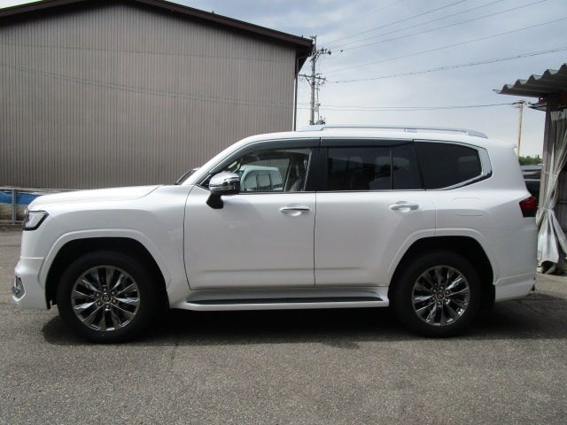 TOYOTA LANDCRUISER WAGON 2023 Image 31