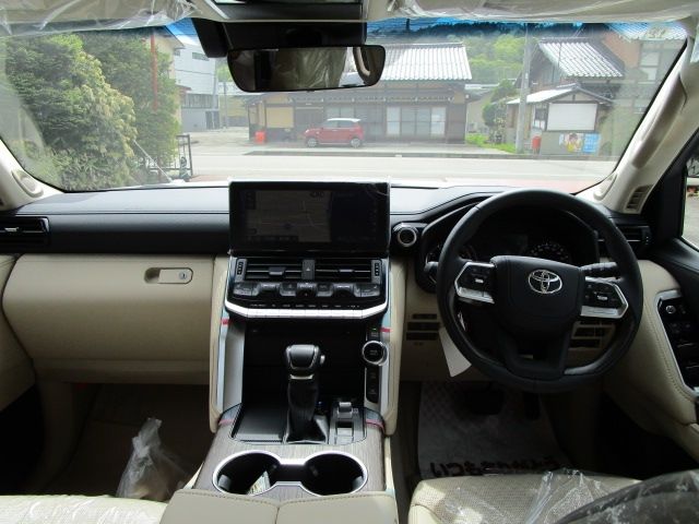 TOYOTA LANDCRUISER WAGON 2023 Image 31