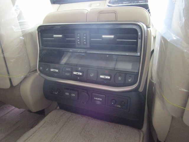 TOYOTA LANDCRUISER WAGON 2023 Image 31