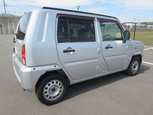 DAIHATSU NAKED 2001 Image 31