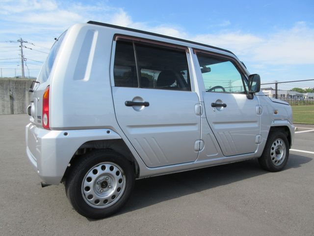 DAIHATSU NAKED 2001 Image 31