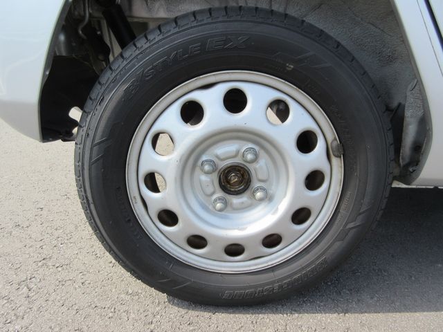 DAIHATSU NAKED 2001 Image 31