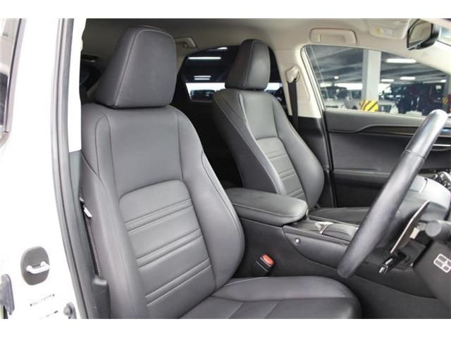 TOYOTA LEXUS NX300H 2018 Image 31