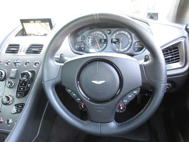 ASTON MARTIN ASTON MARTIN 2016 Image 31