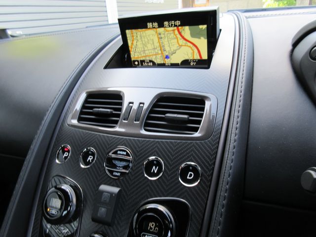 ASTON MARTIN ASTON MARTIN 2016 Image 31