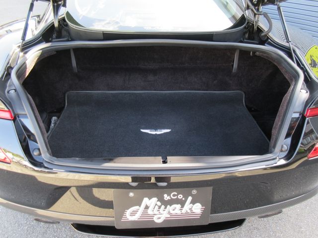 ASTON MARTIN ASTON MARTIN 2016 Image 31