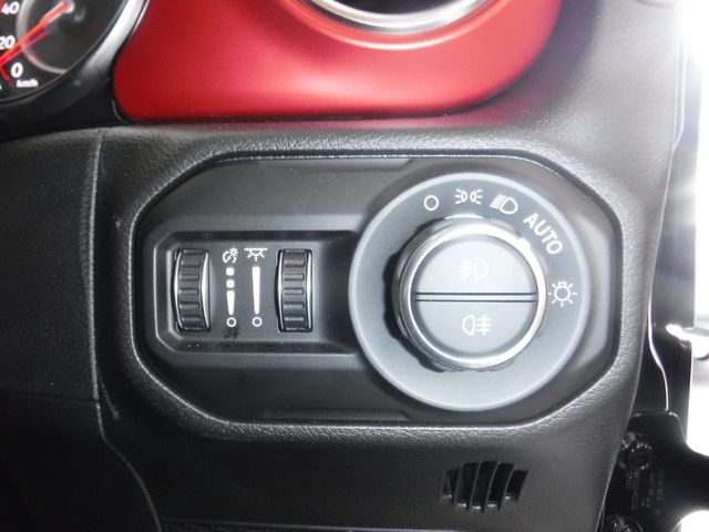 JEEP WRANGLER UNLIMI 2022 Image 31