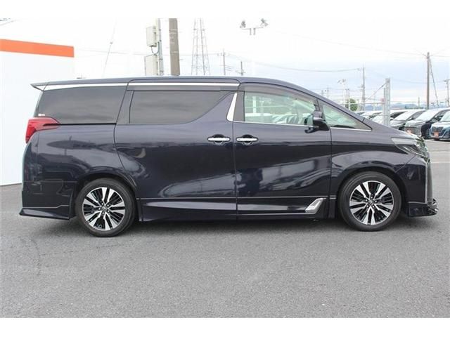 TOYOTA ALPHARD 2018 Image 31