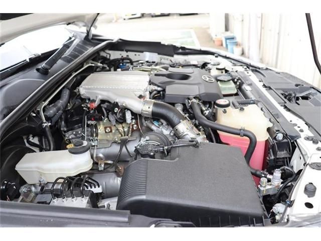 TOYOTA HILUX 4WD 2022 Image 31