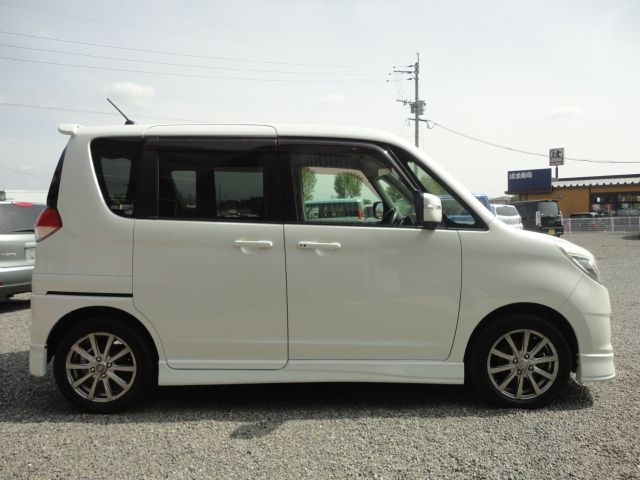 MITSUBISHI DELICA D:2 2WD 2013 Image 31