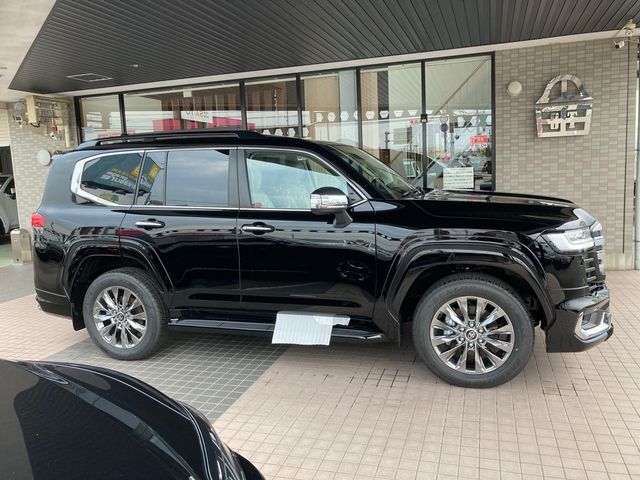 TOYOTA LANDCRUISER WAGON 2023 Image 31