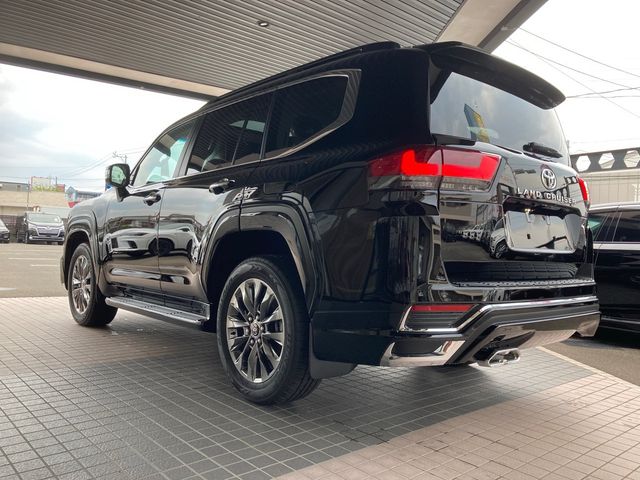 TOYOTA LANDCRUISER WAGON 2023 Image 31