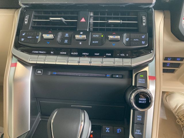 TOYOTA LANDCRUISER WAGON 2023 Image 31