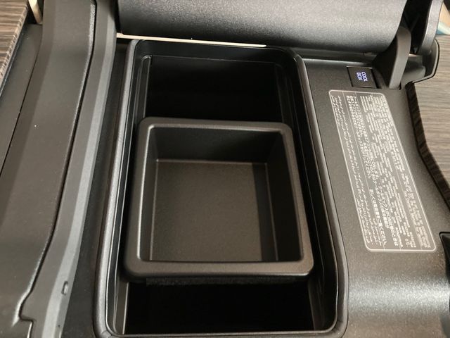 TOYOTA LANDCRUISER WAGON 2023 Image 31