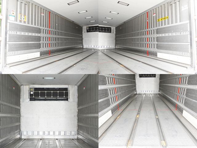MITSUBISHI FUSOU FIGHTER 2009 Image 31