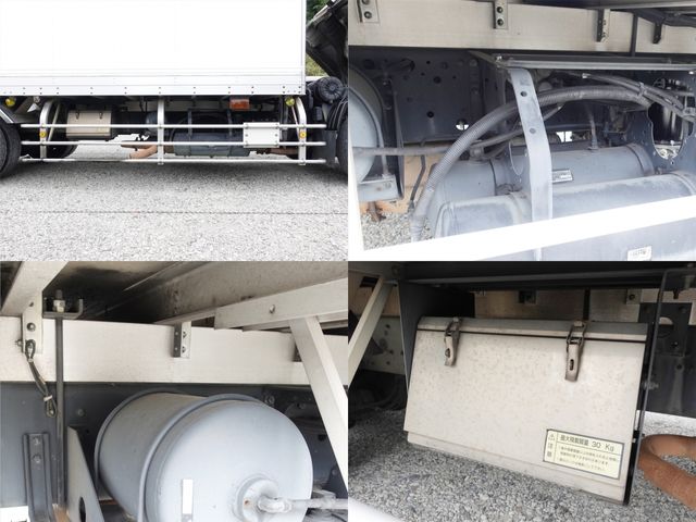 MITSUBISHI FUSOU FIGHTER 2009 Image 31