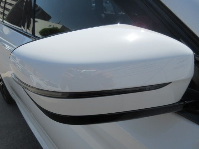 BMW 5SERIES TOURING 2022 Image 31