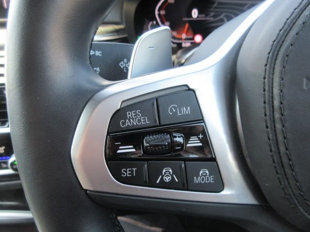 BMW 5SERIES TOURING 2022 Image 31