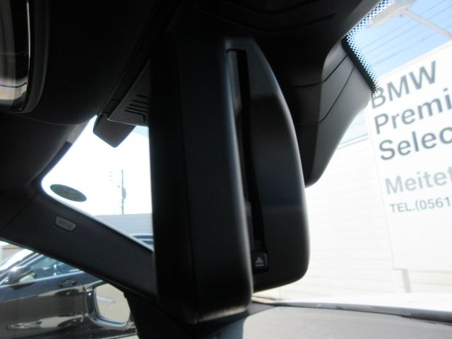 BMW 5SERIES TOURING 2022 Image 31