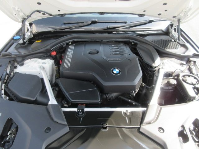 BMW 5SERIES TOURING 2022 Image 31