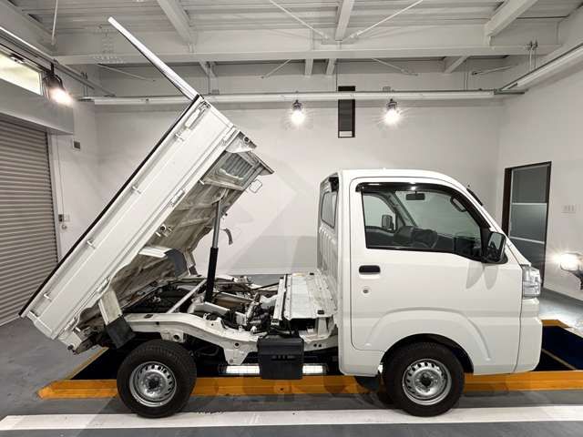 DAIHATSU HIJET TRUCK 4WD 2017 Image 31