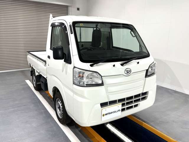 DAIHATSU HIJET TRUCK 4WD 2017 Image 31