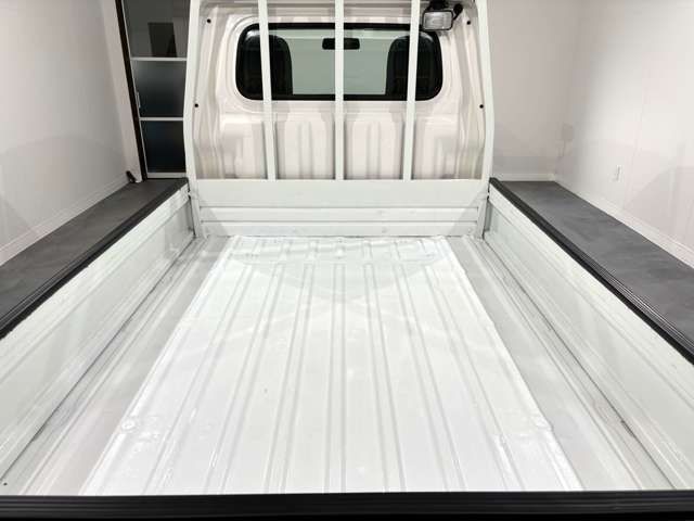 DAIHATSU HIJET TRUCK 4WD 2017 Image 31