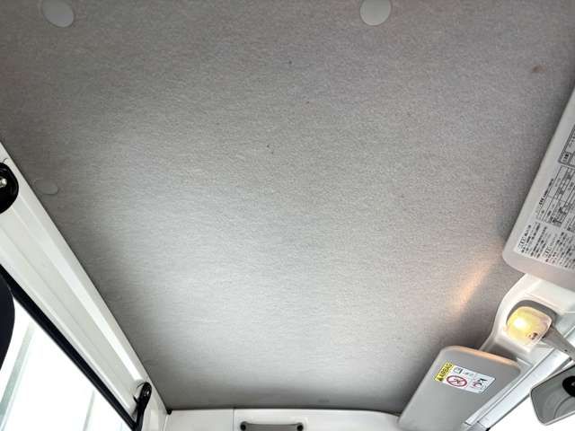 DAIHATSU HIJET TRUCK 4WD 2017 Image 31