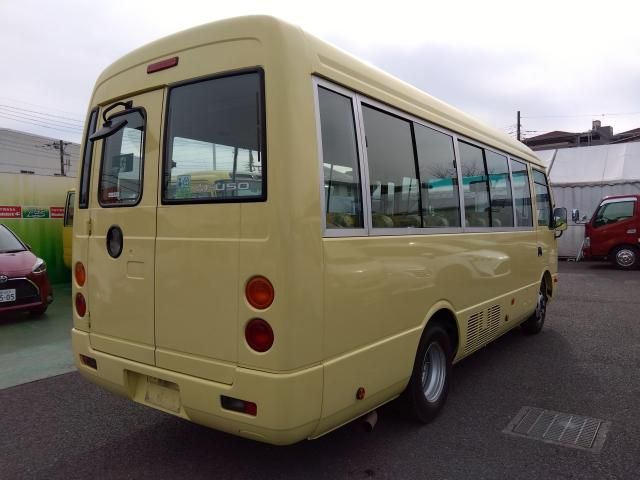 MITSUBISHI ROSA 2016 Image 31