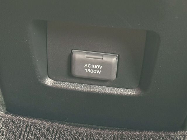 TOYOTA LEXUS RX500H 2023 Image 31