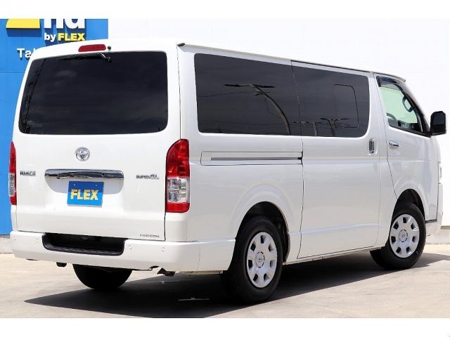 TOYOTA HIACE VAN 2WD 2020 Image 31