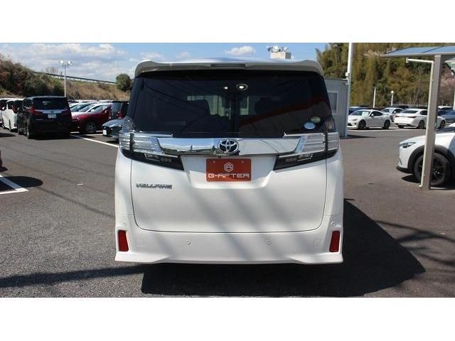 TOYOTA VELLFIRE 2015 Image 31